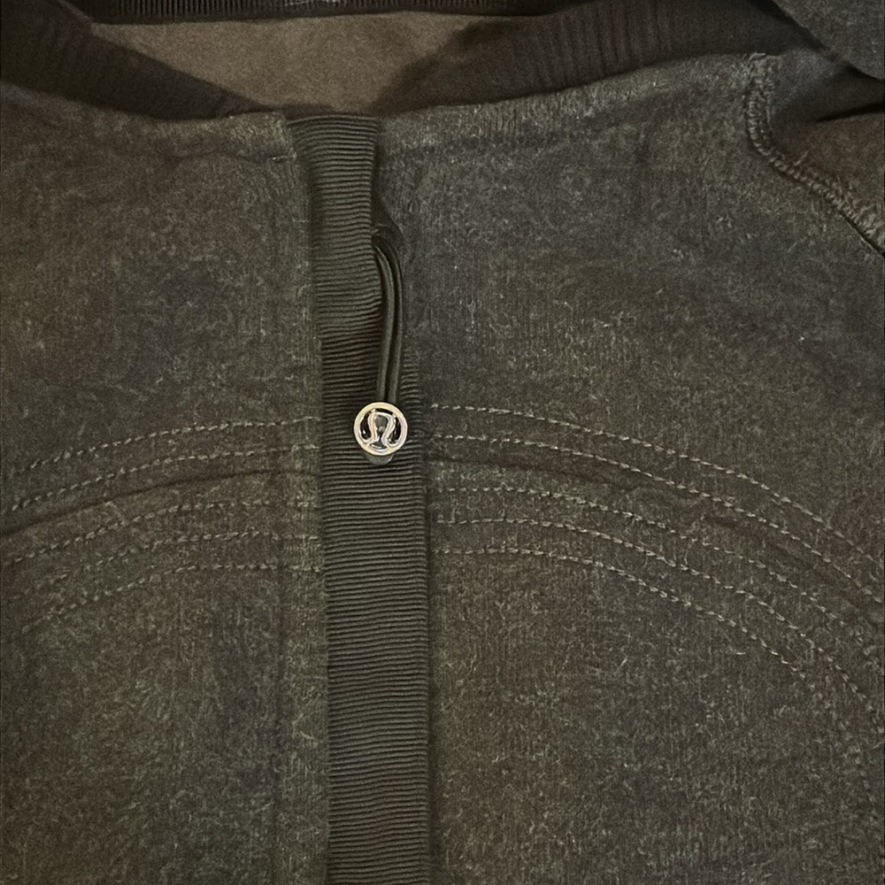 Lululemon Scuba Hoodie *Detachable Hood size 6 - Picture 8 of 16